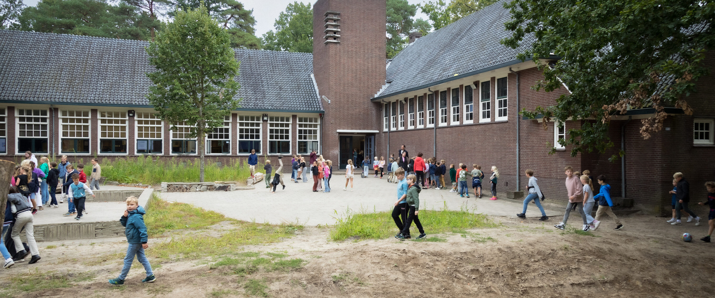 DCVTSLTBxh0PJr8uOR3TYTyxZxdlKdBa0YyczIfejdWMz7UCVTIS-B&B.2024-005